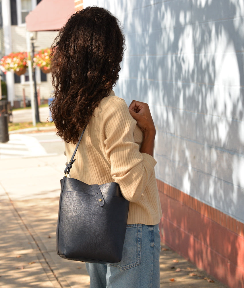 The Maude Bucket Bag Indigo/Clay
