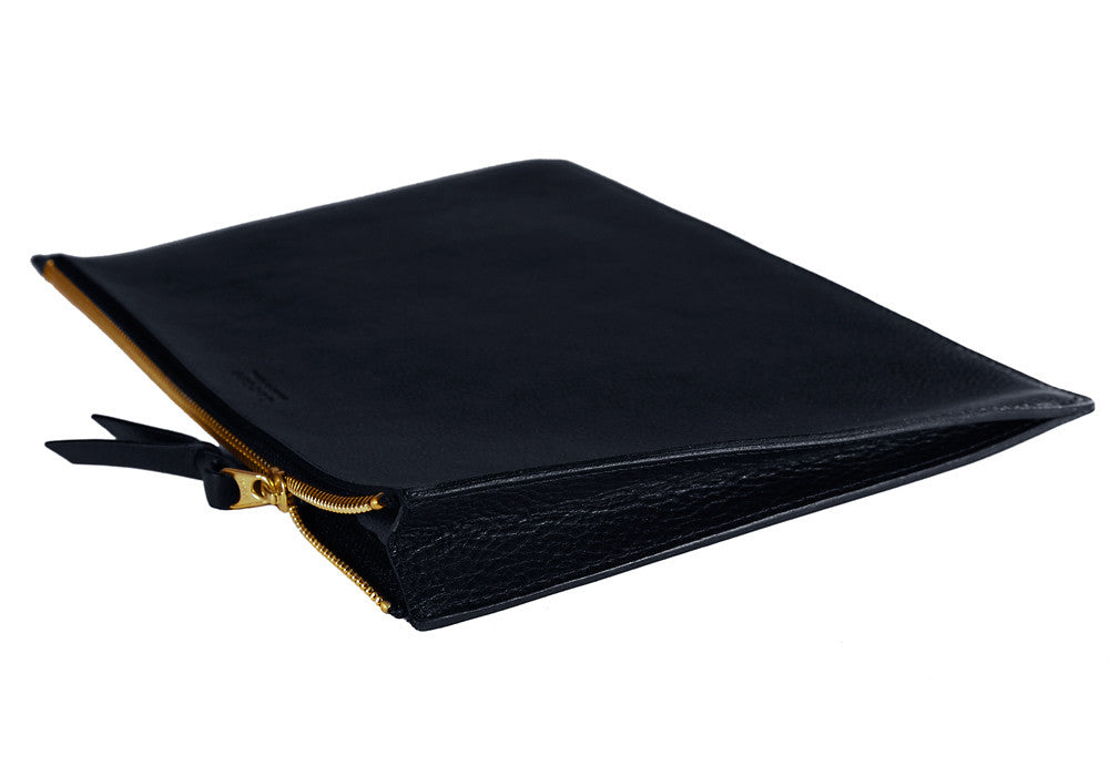 Side View of No. 11 Pouch Navy